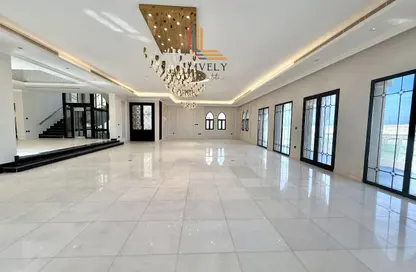 فيلا - 5 غرف نوم - 5 حمامات للبيع في البلاج الجنوبي - البلاج - جزيرة اللؤلؤة - الدوحة