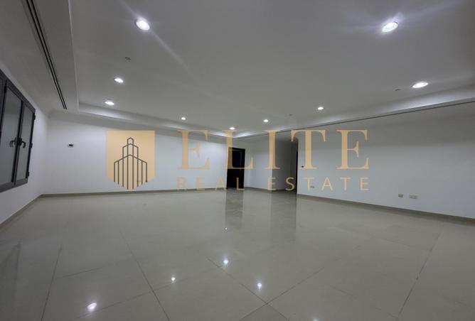 54979818 - صورة العقار 2