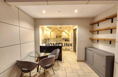 Apartment - 1 Bedroom - 2 Bathrooms for rent in Qanat Quartier - The Pearl Island - Doha Apartment - 1 Bedroom - 2 Bathrooms for rent in Qanat Quartier - The Pearl Island - Doha