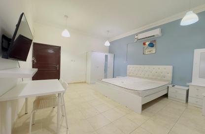 Apartment - Studio - 1 Bathroom for rent in Old Airport Road - Doha