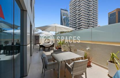 Apartment - 1 Bedroom - 2 Bathrooms for sale in Burj DAMAC Marina - Marina District - Lusail