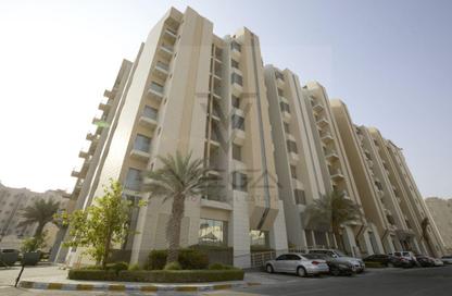 Apartment - 2 Bedrooms - 2 Bathrooms for rent in Umm Ghwailina Comm - Umm Ghuwalina - Umm Ghuwailina - Doha