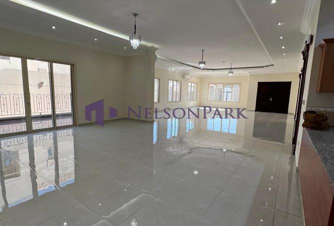 62067858 - Property Image 2