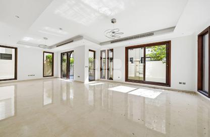 Villa - 4 - 5 for rent in Giardino Gardens - Giardino Villas - The Pearl Island - Doha