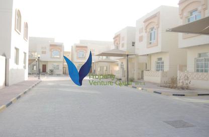 Villa - 5 Bedrooms - 3 Bathrooms for rent in Al Aziziyah - Al Aziziyah - Doha