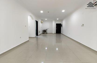 Apartment - 2 Bedrooms - 2 Bathrooms for rent in Muntazah 7 - Al Muntazah - Doha