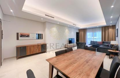 Apartment - 2 Bedrooms - 2 Bathrooms for rent in Giardino Gardens - Giardino Villas - The Pearl Island - Doha