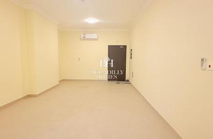 Apartment - 3 - 2 for rent in Anas Street - Fereej Bin Mahmoud North - Fereej Bin Mahmoud - Doha