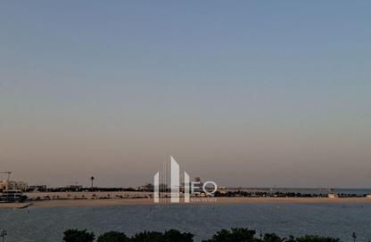 Apartment - 1 - 1 for rent in Lusail Marina Heights - Marina District - Lusail