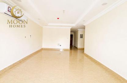 Apartment - 1 Bedroom - 2 Bathrooms for rent in Umm Ghuwailina 4 - Umm Ghuwailina - Doha Apartment - 1 Bedroom - 2 Bathrooms for rent in Umm Ghuwailina 4 - Umm Ghuwailina - Doha