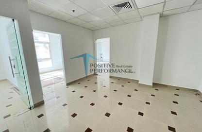 Office Space - Studio - 1 for rent in Umm Ghuwalina - Umm Ghuwailina - Doha Office Space - Studio - 1 for rent in Umm Ghuwalina - Umm Ghuwailina - Doha