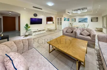 Apartment - 3 Bedrooms - 4 Bathrooms for sale in West Porto Drive - Porto Arabia - The Pearl Island - Doha