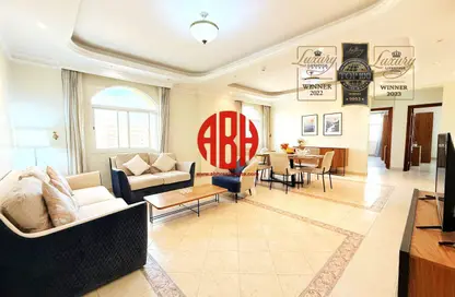 شقة - 2 غرف نوم - 3 حمامات للايجار في شارع السد - السد - الدوحة