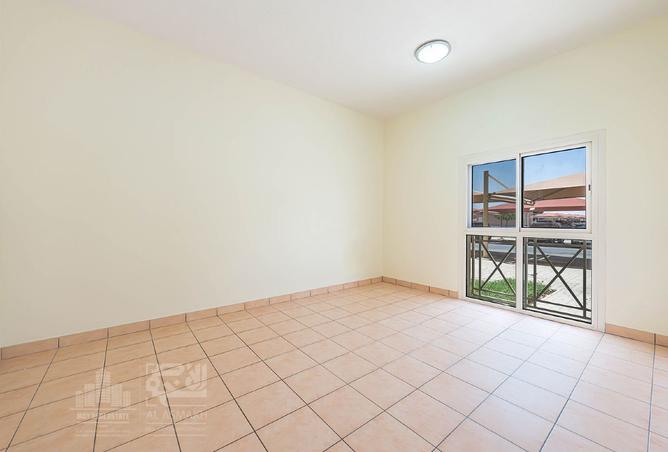 1004250 - Property Image 2