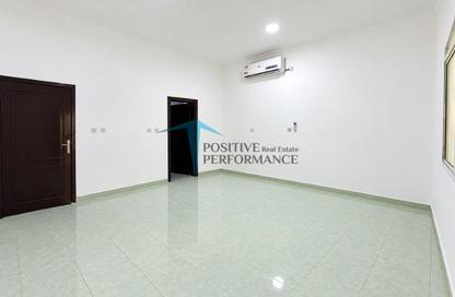 Apartment - Studio - 1 for rent in Ain Khaled Villas - Ain Khaled - Doha