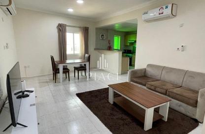 Apartment - 1 Bedroom - 1 Bathroom for rent in Umm Ghwailina Comm - Umm Ghuwalina - Umm Ghuwailina - Doha Apartment - 1 Bedroom - 1 Bathroom for rent in Umm Ghwailina Comm - Umm Ghuwalina - Umm Ghuwailina - Doha