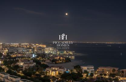 Apartment - 2 Bedrooms - 4 Bathrooms for rent in Floresta Gardens - Floresta Gardens - The Pearl Island - Doha