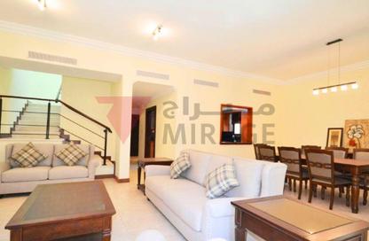 Compound - 3 Bedrooms - 3 Bathrooms for rent in Old Airport Road - Old Airport Road - Doha