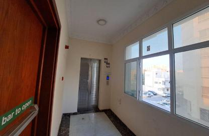 Apartment - 2 Bedrooms - 2 Bathrooms for rent in Al Mansoura - Al Mansoura - Doha