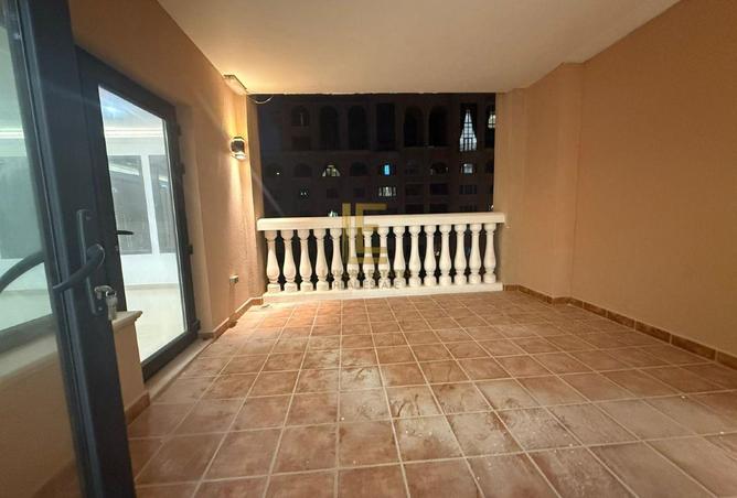 983420 - Property Image 3