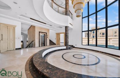 Villa - 5 - 7+ for rent in Waterfront North Villas - Waterfront Residential - The Waterfront - Lusail