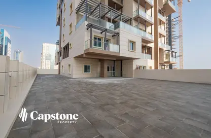 Apartment - 2 Bedrooms - 3 Bathrooms for rent in Lusail Marina Heights - Marina District - Lusail