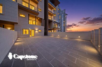 Apartment - 1 Bedroom - 2 Bathrooms for rent in Lusail Residence - Marina District - Lusail