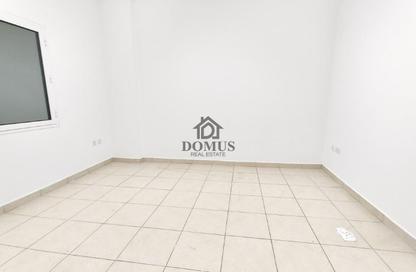 Apartment - 2 Bedrooms - 2 Bathrooms for rent in Banks street - Musheireb - Doha