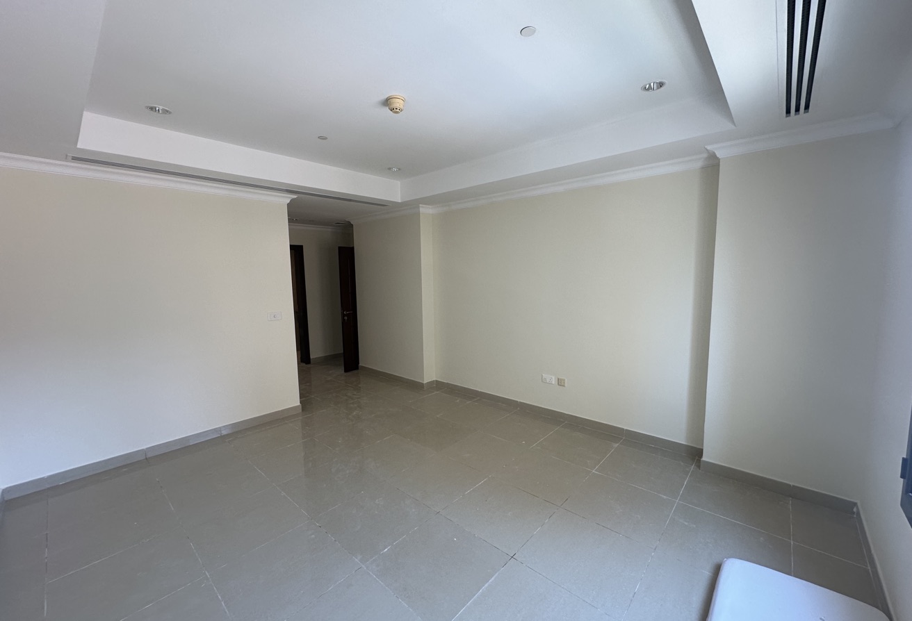 3+Maid Semi Furnished Fully Marina View thumbnail 12