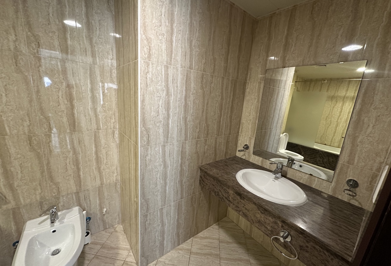 3+Maid Semi Furnished Fully Marina View thumbnail 9