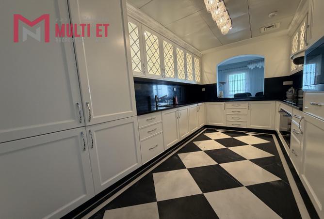 977802 - Property Image 2