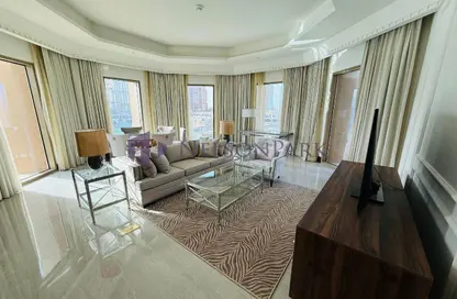 Apartment - 2 Bedrooms - 4 Bathrooms for rent in The St. Regis Marsa Arabia Island - Marsa Arabia - The Pearl Island - Doha