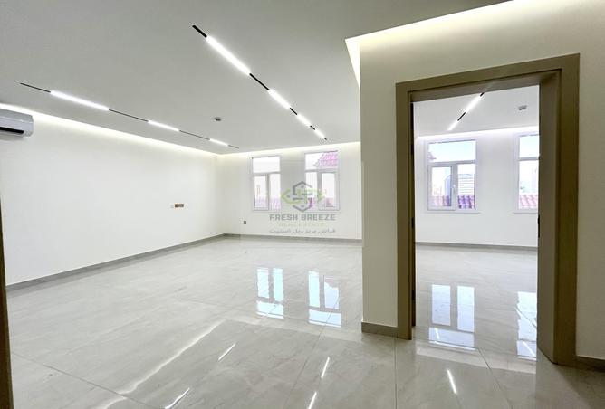 56670915 - Property Image 3