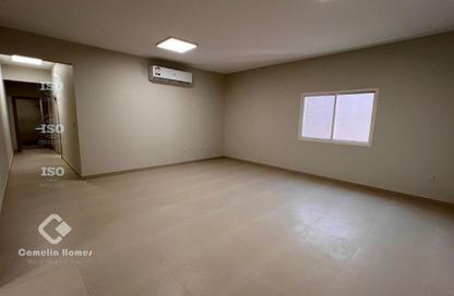 Apartment - 1 Bedroom - 1 Bathroom for rent in Old Salata - Salata - Doha