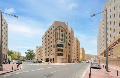 Apartment - 3 Bedrooms - 2 Bathrooms for rent in Al Sadd Road - Al Sadd - Doha