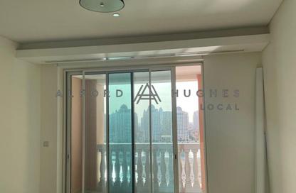 Apartment - 2 Bedrooms - 3 Bathrooms for rent in Viva West - Viva Bahriyah - The Pearl Island - Doha