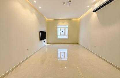 Apartment - 2 Bedrooms - 2 Bathrooms for rent in Old Airport Road - Old Airport Road - Doha