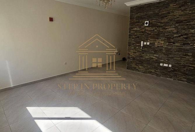 51285856 - Property Image 2