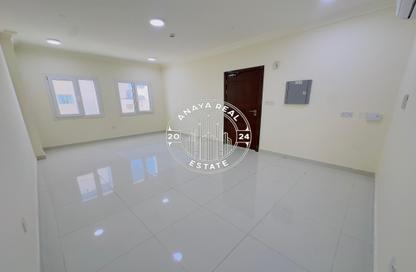 Apartment - 2 Bedrooms - 2 Bathrooms for rent in Bin Omran - Fereej Bin Omran - Doha Apartment - 2 Bedrooms - 2 Bathrooms for rent in Bin Omran - Fereej Bin Omran - Doha