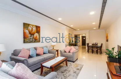Compound - 3 Bedrooms - 4 Bathrooms for rent in Al Sadd Road - Al Sadd - Doha