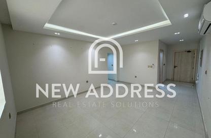 Apartment - 2 - 3 for rent in Madinat Khalifa - Doha