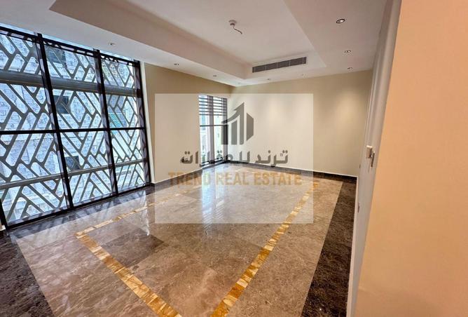 55429876 - Property Main Image