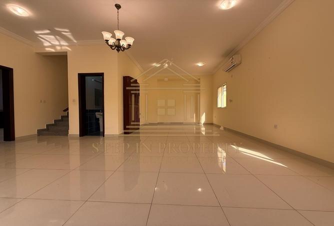 SPECIOUS | 4+MAID-SF COMPOUND VILLA | ABU HAMOUR