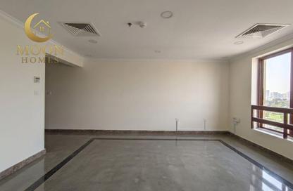 Apartment - 1 Bedroom - 1 Bathroom for rent in Musheireb Apartments - Musheireb - Doha Apartment - 1 Bedroom - 1 Bathroom for rent in Musheireb Apartments - Musheireb - Doha