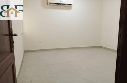 Apartment - 3 Bedrooms - 3 Bathrooms for rent in Bin Omran - Fereej Bin Omran - Doha Apartment - 3 Bedrooms - 3 Bathrooms for rent in Bin Omran - Fereej Bin Omran - Doha