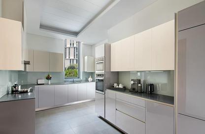 Apartment - 2 Bedrooms - 3 Bathrooms for rent in Banyan Tree Doha - Musheireb - Doha