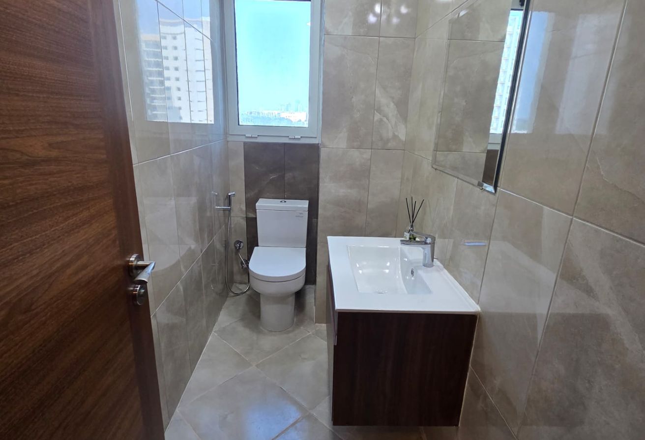 ELEGANT FF 1 BEDROOM IN ERKIYAH LUSAIL @ ONLY 5500 thumbnail 11