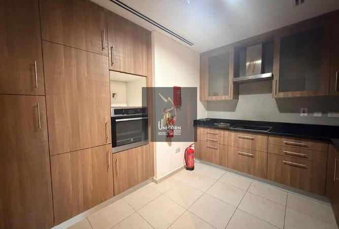 52911914 - Property Image 3