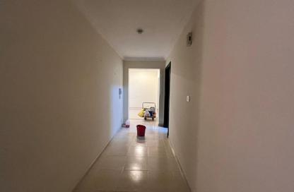 Apartment - 4 Bedrooms - 5 Bathrooms for rent in Fereej Bin Mahmoud - Doha