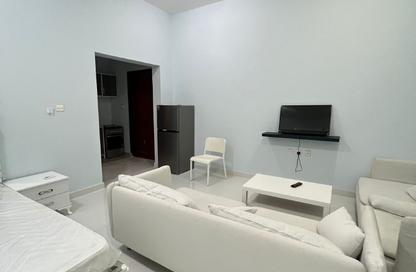 Apartment - 1 - 1 for rent in Al Dafna - Al Dafna - Doha